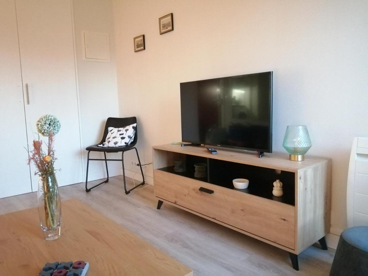 appartement résidence avec piscine et mini golf inclus privés La Rochelle  Extérieur photo