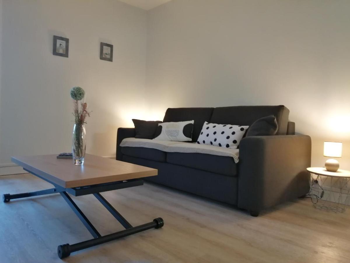 appartement résidence avec piscine et mini golf inclus privés La Rochelle  Extérieur photo