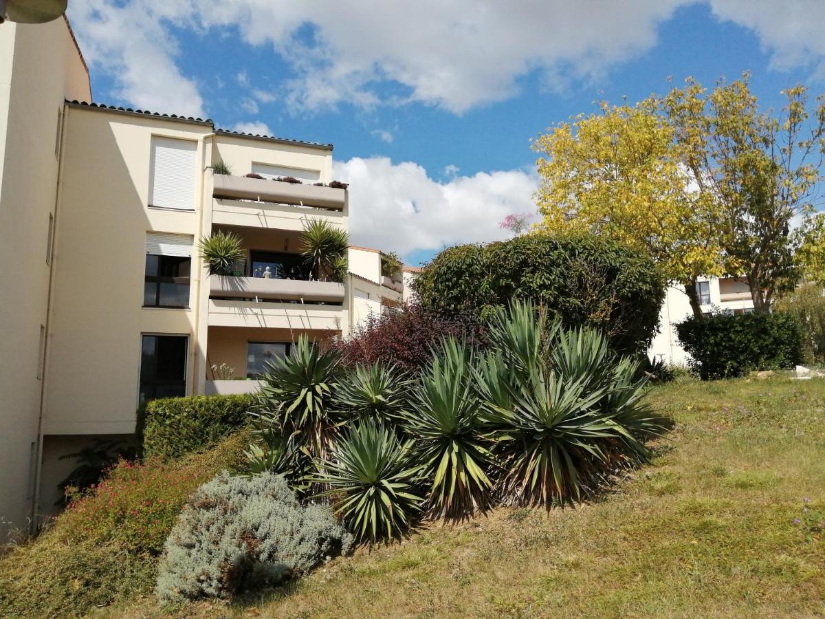 appartement résidence avec piscine et mini golf inclus privés La Rochelle  Extérieur photo